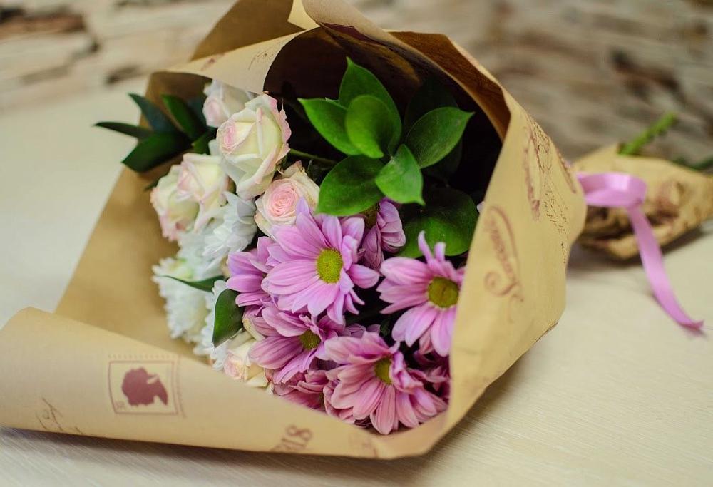 Букет цветов из: Розы и Хризантемы в Данково