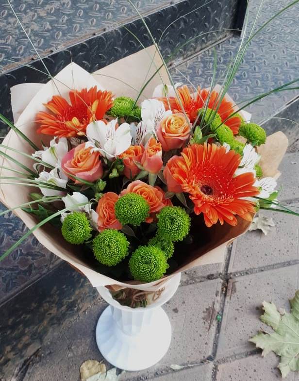 Букет цветов из: Герберы, Хризантемы, Альстромерии и Розы в Данково