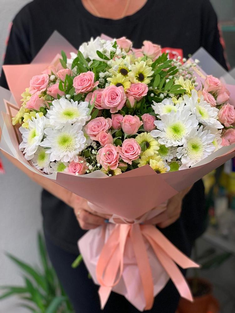 Букет цветов из: Розы и Хризантемы в Данково
