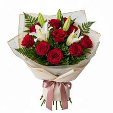 Букет цветов из:  Лилии и Розы в Данково