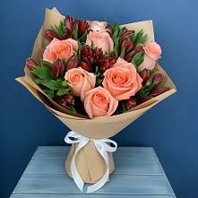 Букет цветов из:  Розы и Альстромерии в Данково