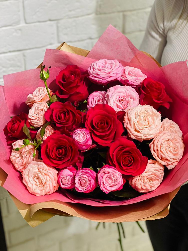 Букет цветов из: Розы в Данково