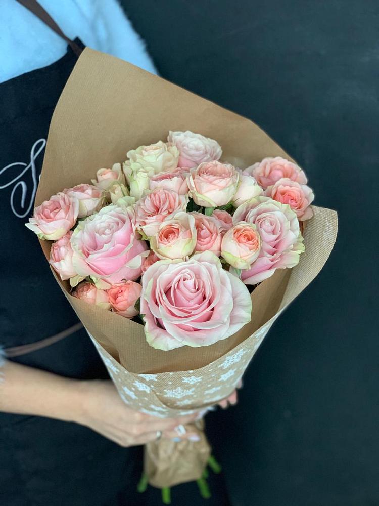 Букет цветов из: Хризантемы и Розы в Данково