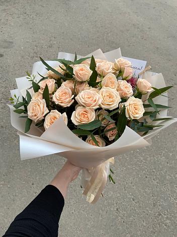 Букет Кремовые розы Латте в Данково