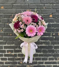 Букет цветов из:  Герберы и Хризантемы в Данково