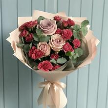 Букет цветов из:  Гвоздики и Розы в Данково