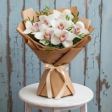Букет цветов из:  Орхидеи и Розы в Данково