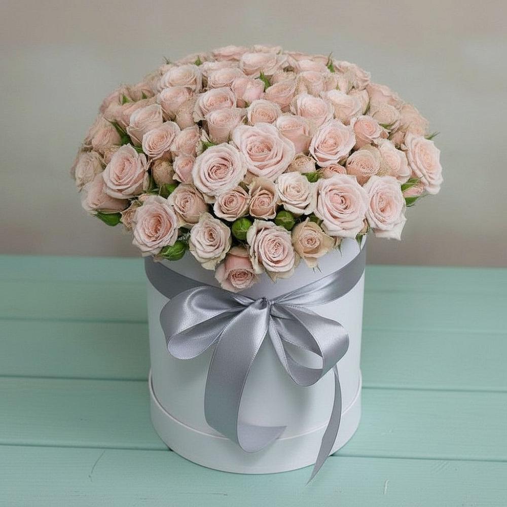 Цветочная композиция из Розы в шляпной коробке в Данково